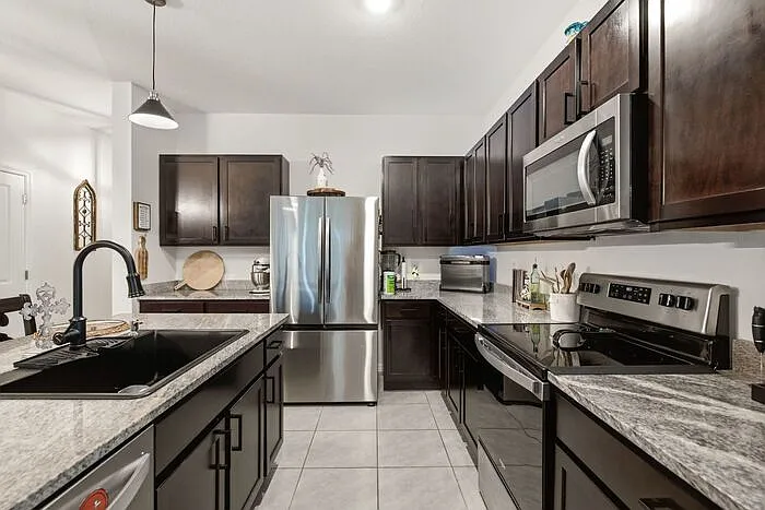 16119 Glowing Grove Ave — Photo 19