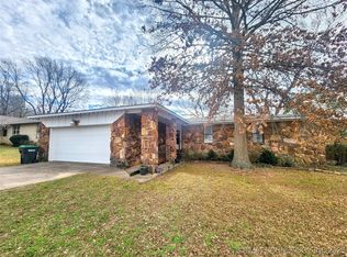 606 Jeffery St, Tahlequah, OK 74464