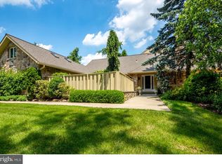 1010 Broadmoor Rd, Bryn Mawr, PA 19010