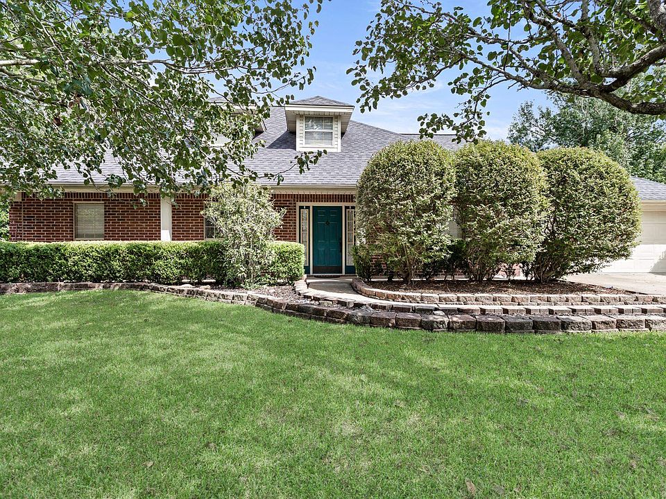 1st image of 128 Greenleaf Dr