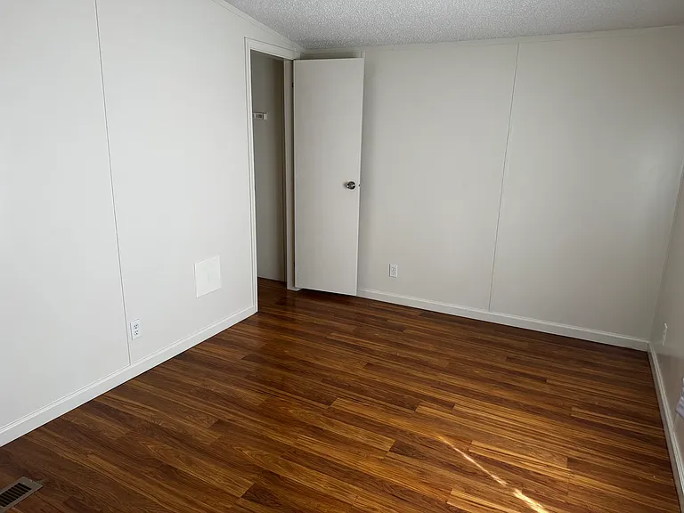 222 River Run Dr — Photo 21