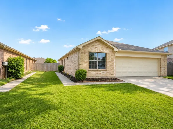 1249 Cottonwood Dr, Crowley, TX 76036