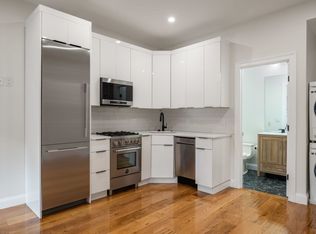 166-168 Salem St #7, Boston, MA 02113
