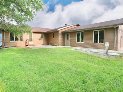 171 W Lake Dr, Mina, SD, 57451
