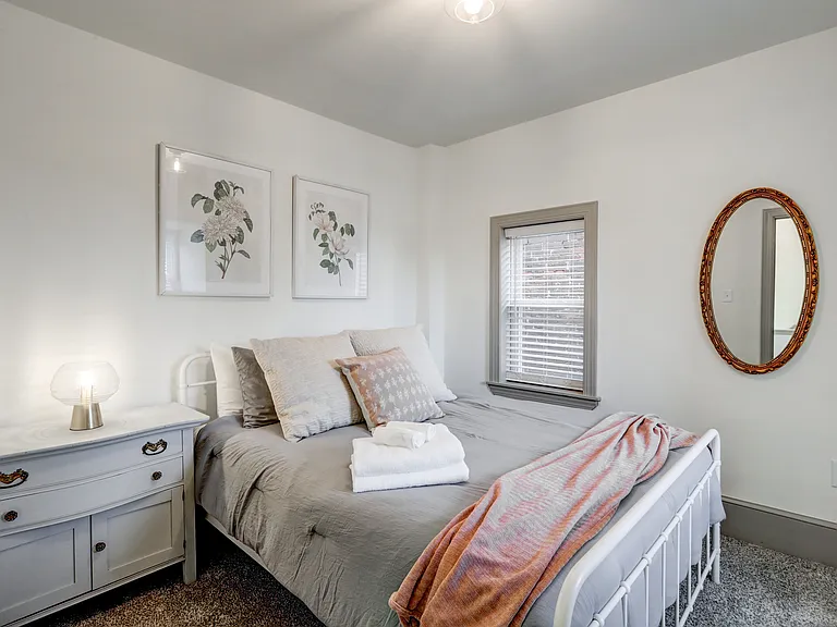 732 Chestnut St — Photo 4