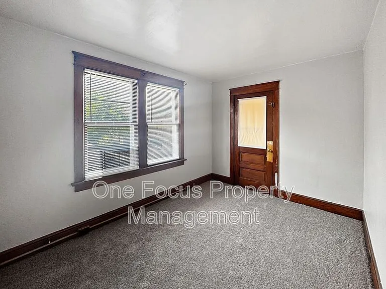 1414 Park Ave — Photo 11