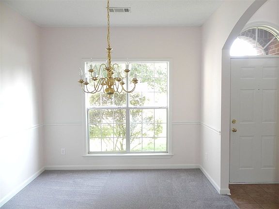 3rd image of 9325 S Fairmont Cir