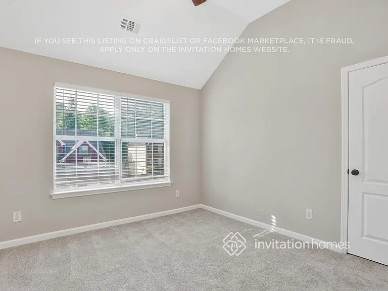 3780 Georgia Dr — Photo 14