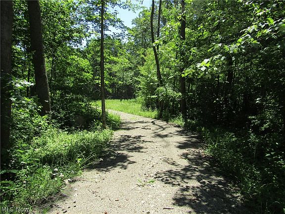 3rd image of 2112 Township Road 131 SE