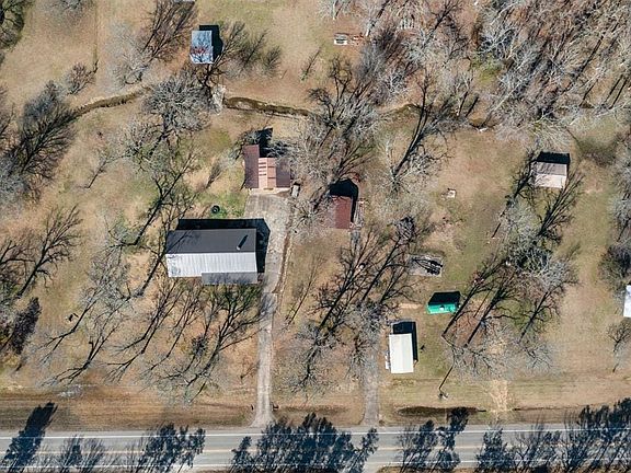 4th image of 549 N State Highway 259a
