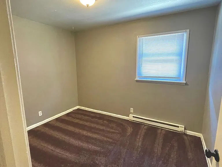 3256-3258 Mooresville Rd — Photo 7