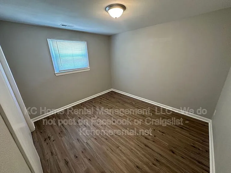 13428 Spring St #7 — Photo 12