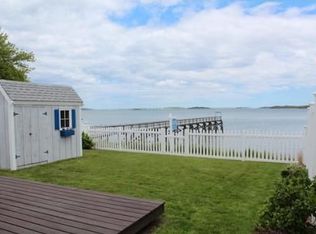 6 Homestead Ave, Quincy, MA 02169