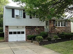 1st image of 34 Foxcroft Dr