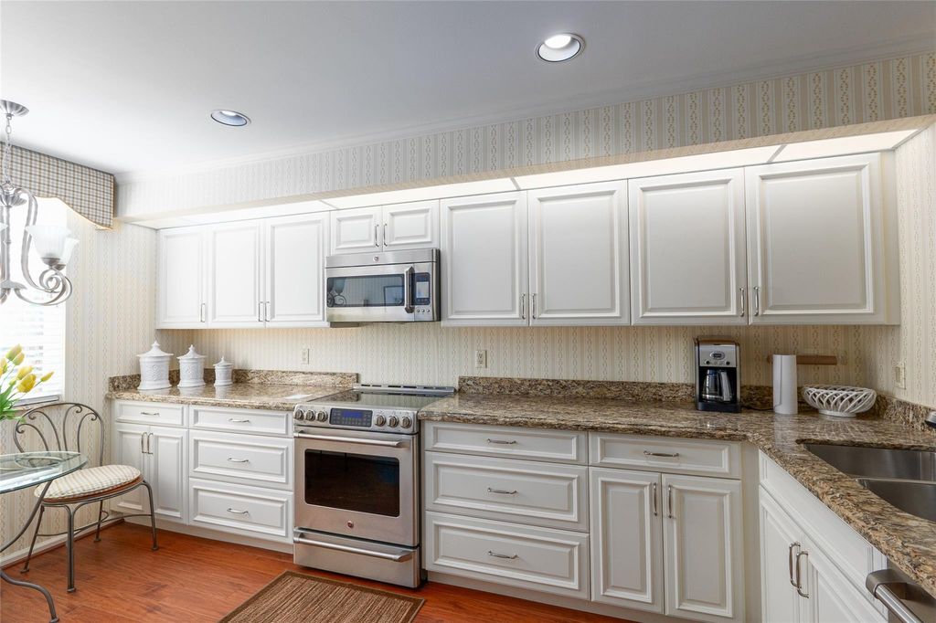 4126 W Palm Aire Drive #262d, photo 5