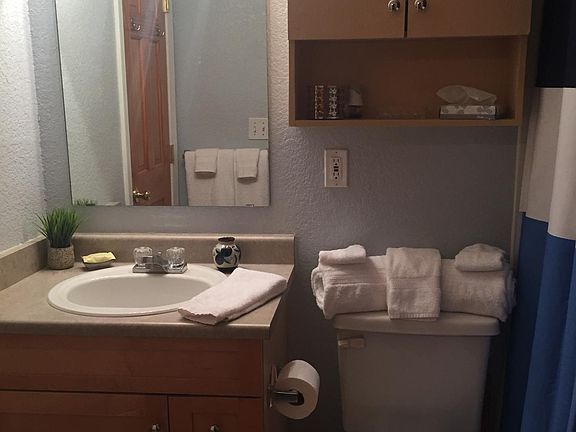 4th image of 336 N Grant St APT 404