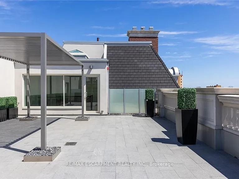 300 Randall St #Penthouse 1 — Photo 45