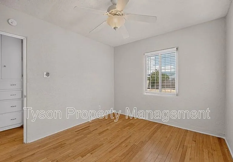 310 Truman St NE — Photo 24