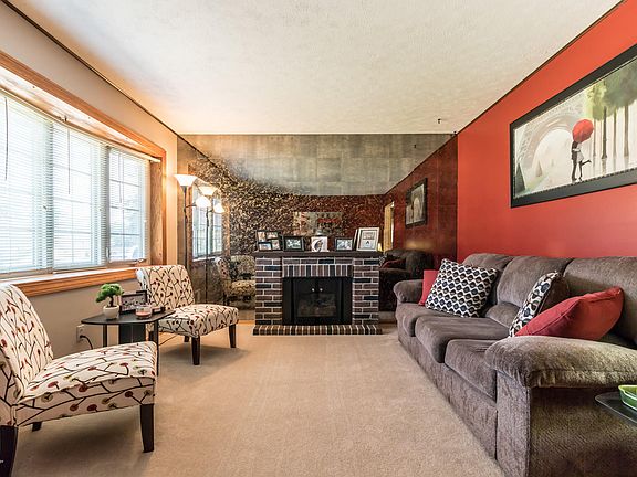 3rd image of 5310 Glyndon Way