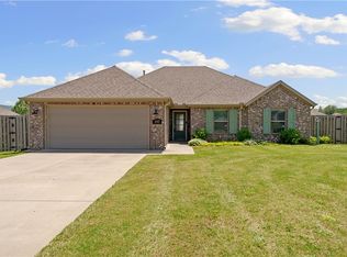 497 La Riata St, Fayetteville, AR 72730