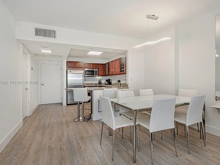 2301 Collins Ave #1528 — Photo 9