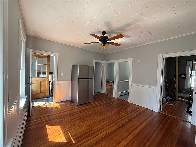 158 Grove St #2 — Photo 9