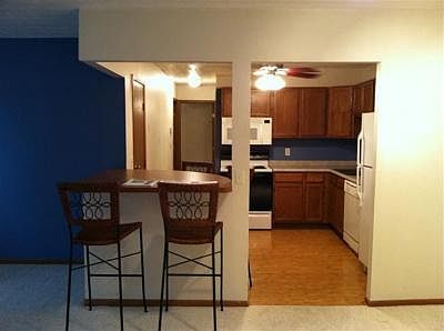 5th image of 5946 Harrison Ave Unit 61