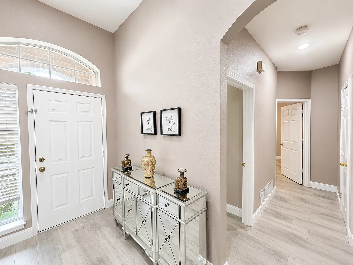 3 bed, 1803 sqft, $4,250 — Photo 3