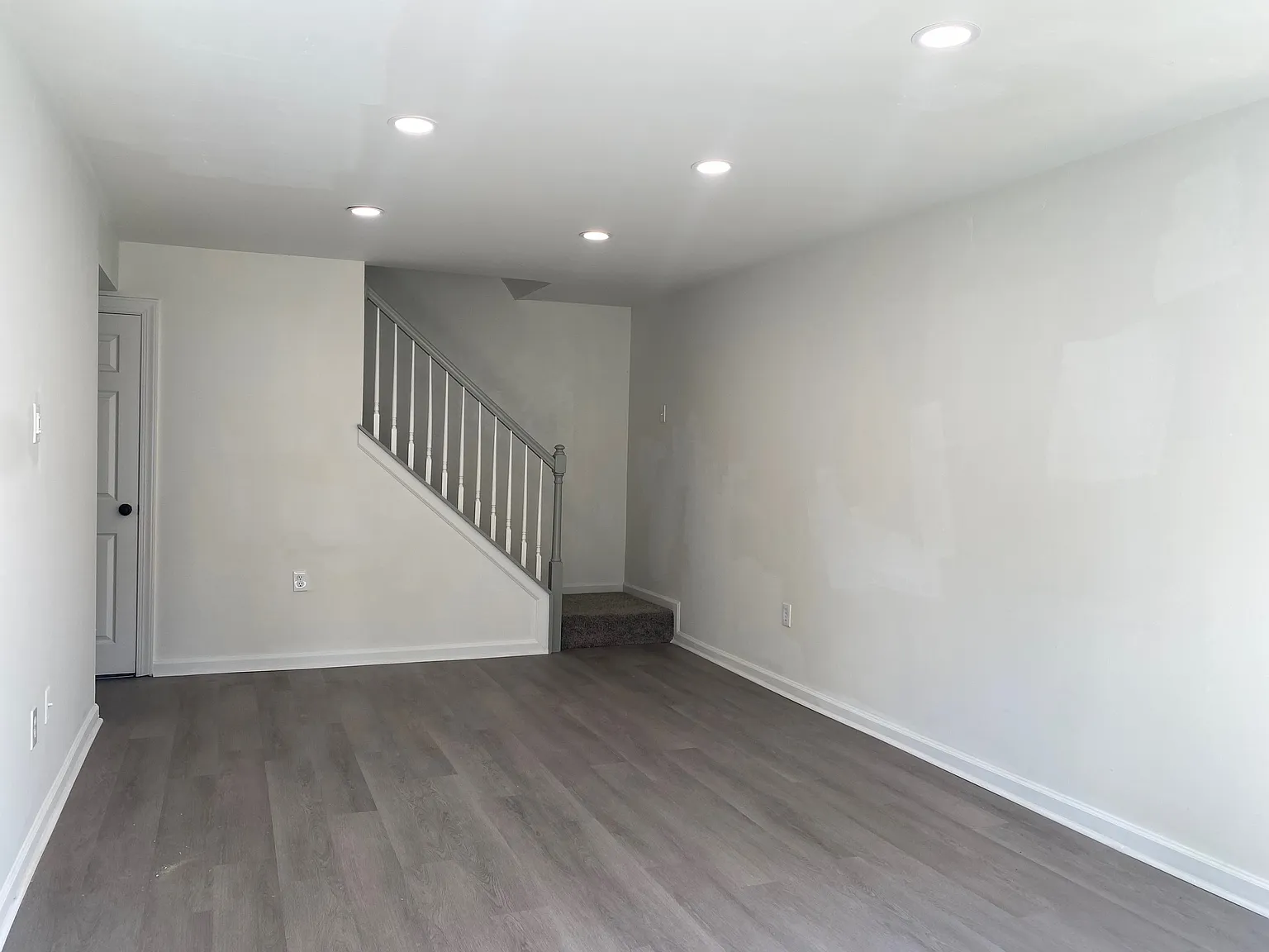 2 bed, 966 sqft, $2,150 — Photo 4