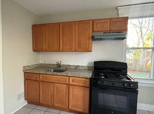 83 22nd St FLOOR 2, Irvington, NJ 07111