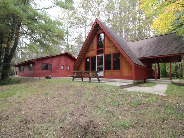 1642 Michelson Dr, Grayling, MI 49738