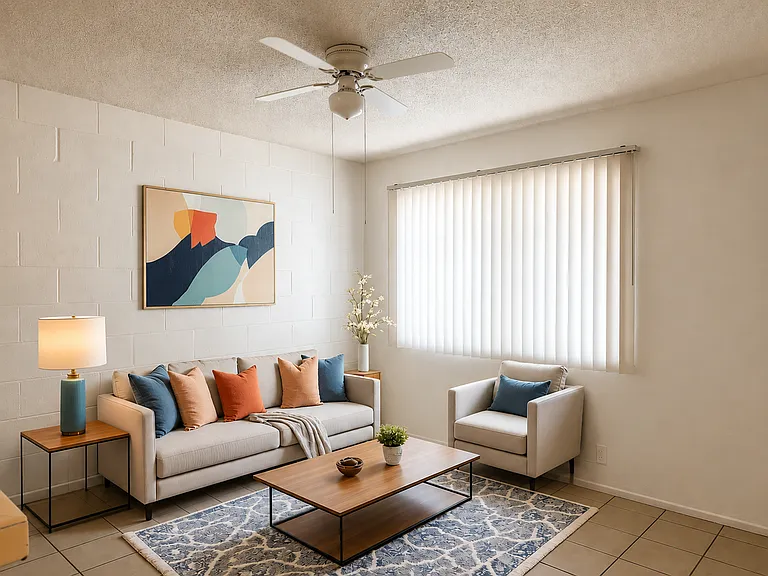 12 Palms — Photo 19