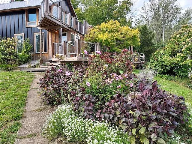 239 Eastern Pkwy — Photo 13