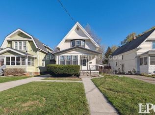 3932 Hazelhurst Ave, Toledo, OH 43612