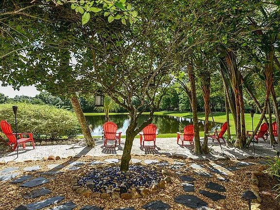 4th image of 3712 Eagle Hammock Dr