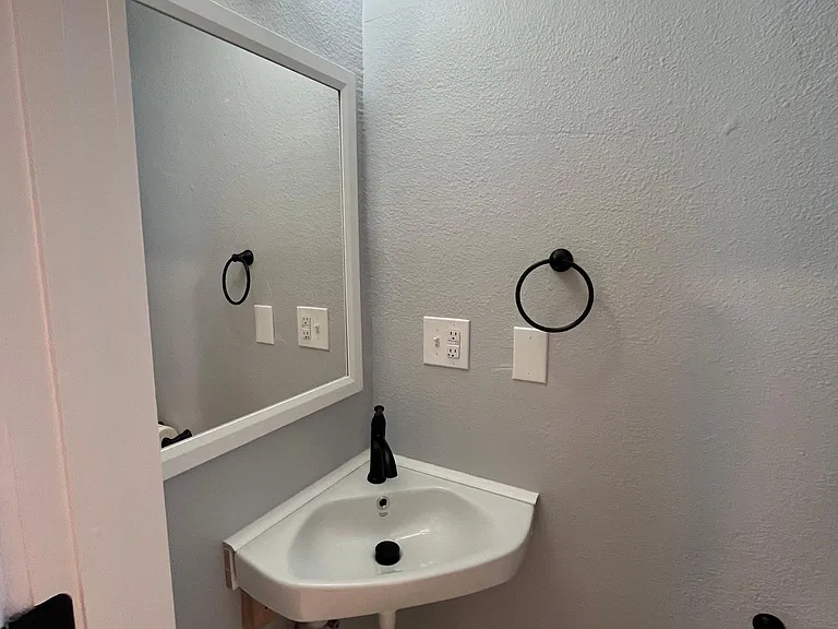 2401 Benton Blvd — Photo 18
