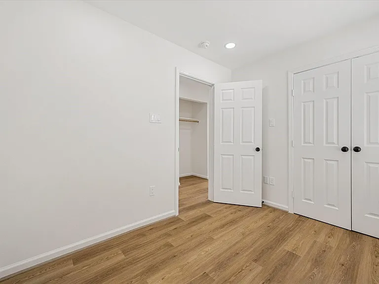 9913 Porto Rico Rd #B — Photo 28