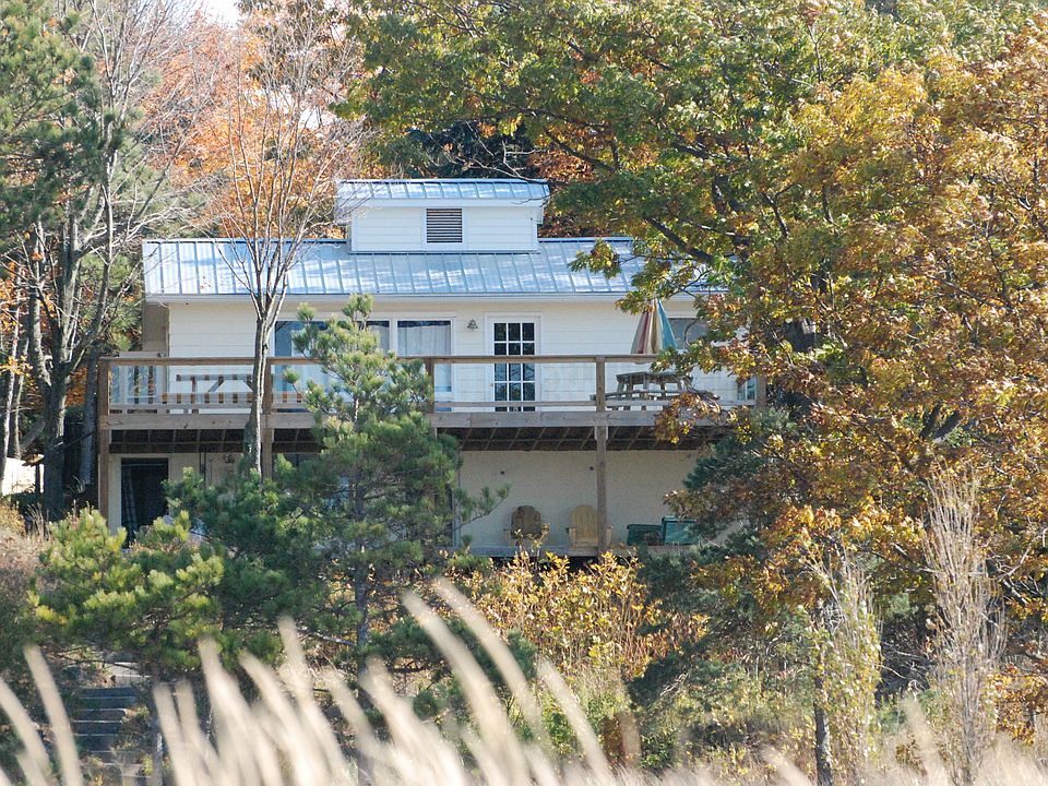 Main cottage from the beach.