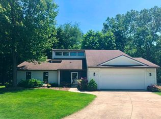 3232 Twisted Branch Pl, Fort Wayne, IN 46804
