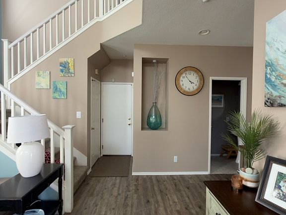5th image of 1320 Meadowlark Ln