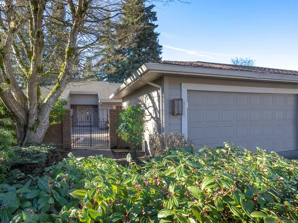 32535 SW Lake Point Ct, Wilsonville, OR 97070