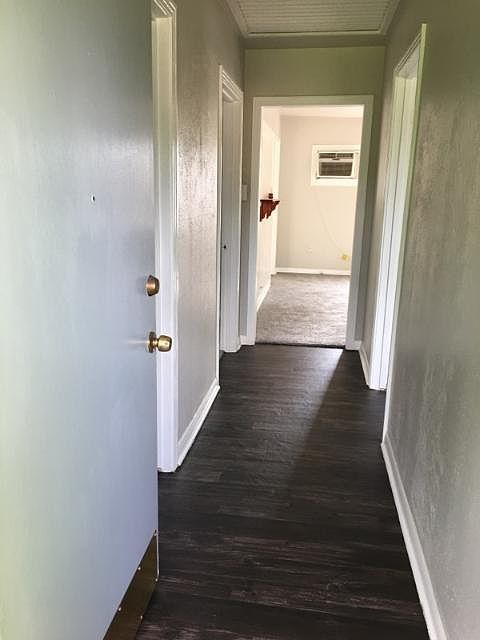 1st image of 132 Meadow Lea Dr