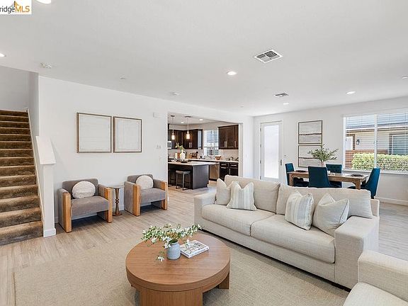5th image of 2466 Cinnabar Dr #Okwe55