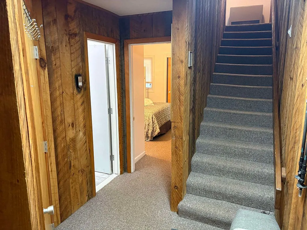 2 bed, 1.0 bath, 990 sqft, $1,700 — Photo 4