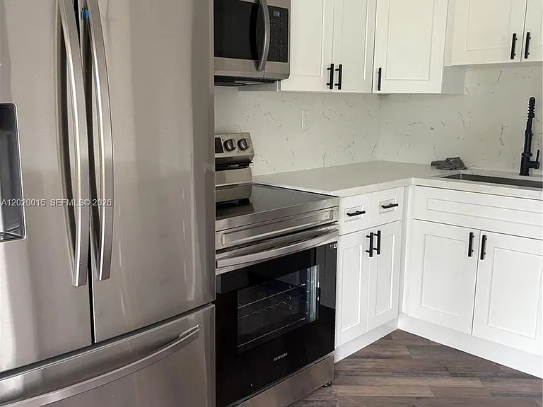 1405 SW 122nd Ave #10-13 — Photo 7