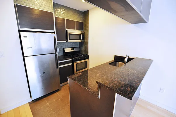 Rented by REAL New York | media 4