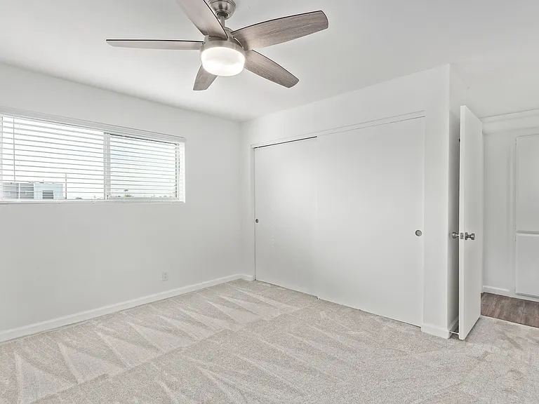 5525 E Thomas Rd #Q8 — Photo 12
