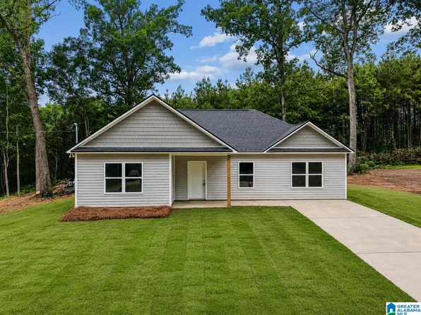 244 Mabelon Ct, Bessemer, AL 35023