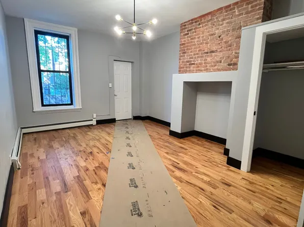 17 Belmont Avenue image 4 of 8