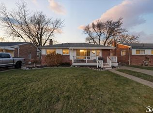 32108 Avondale St, Westland, MI 48186